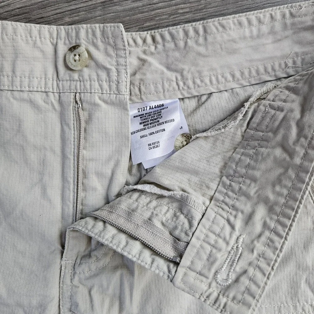 Columbia Womens Beige Ripstop Cotton Cargo Utility Hiking Shorts Size 12